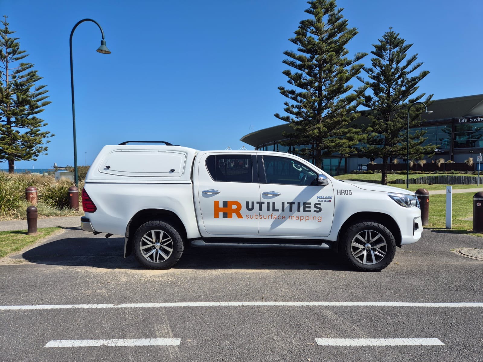 HR Utilities comprehensive utility locating solutions